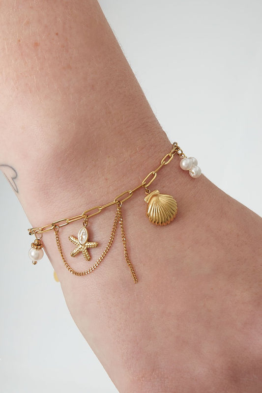 Golden Seashell Dreams Armband met zeecharms